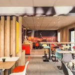 Hotel Ibis Centre 3*