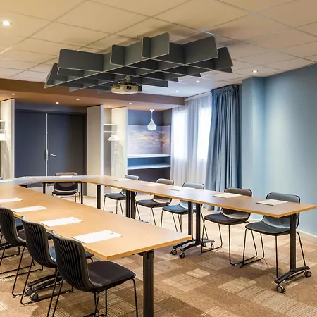 Ξενοδοχείο Ibis Centre 3*
