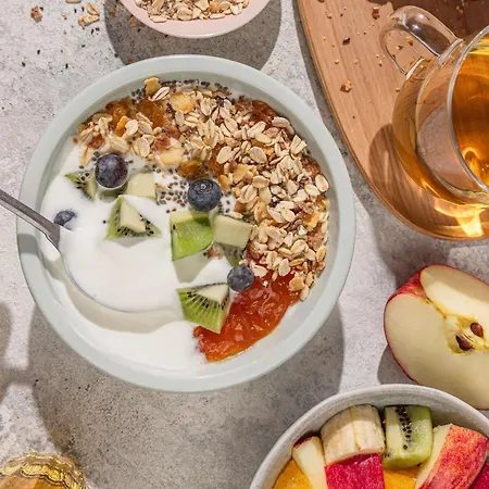 מלון Ibis Centre 3*