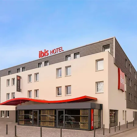Ibis Centre 3*