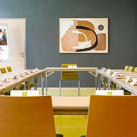 Ibis Centre Szálloda 3*