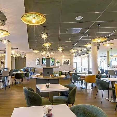Отель Ibis Centre
